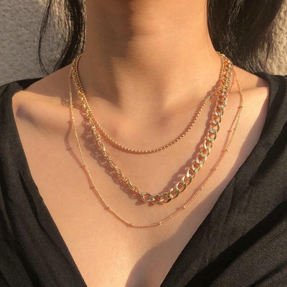 Beautiful  3 Layer Gold Curb Choker Necklace, Curb Chain Necklace - Picture 4 of 5